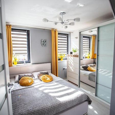 Wlodarska 4A Apartament Premium Красков Екстериор снимка