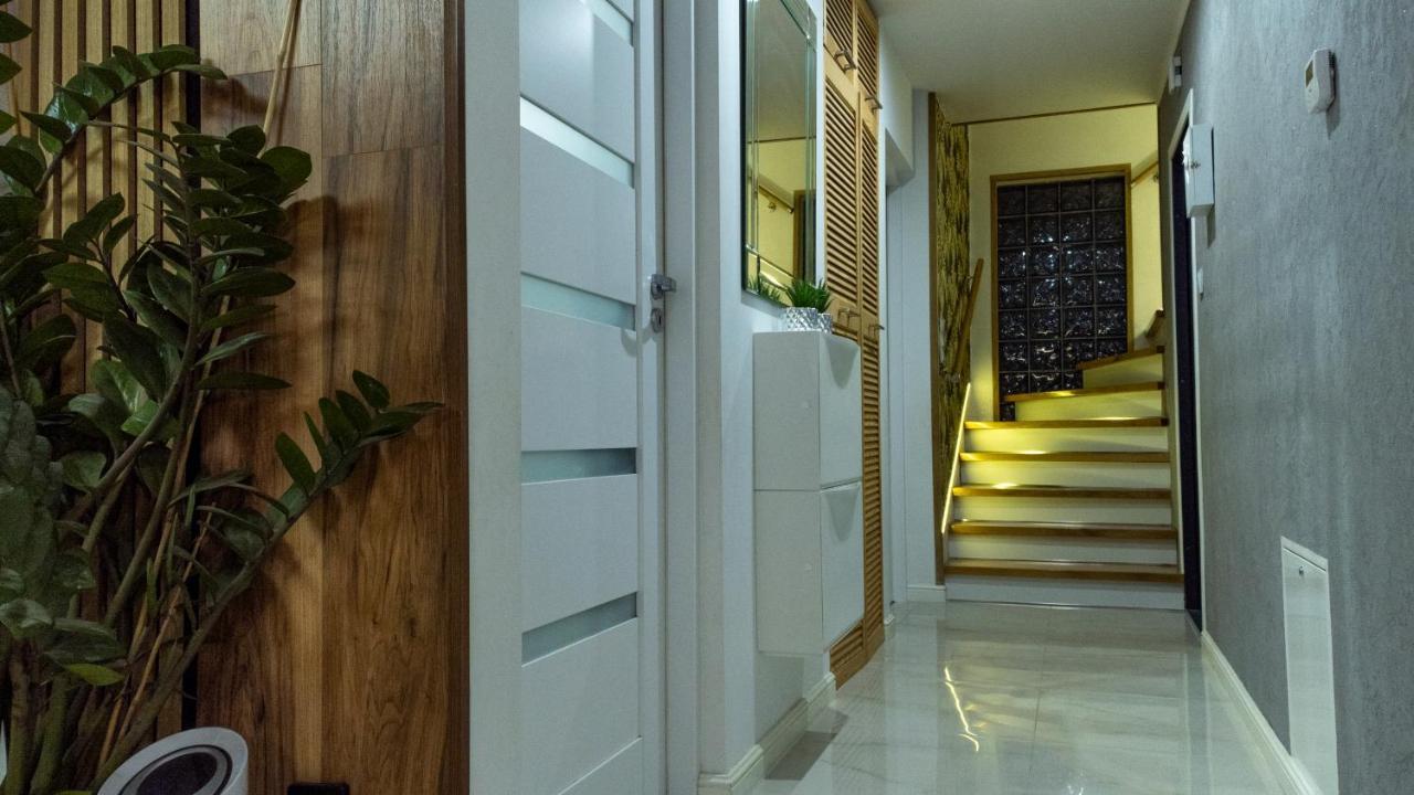 Wlodarska 4A Apartament Premium Красков Екстериор снимка
