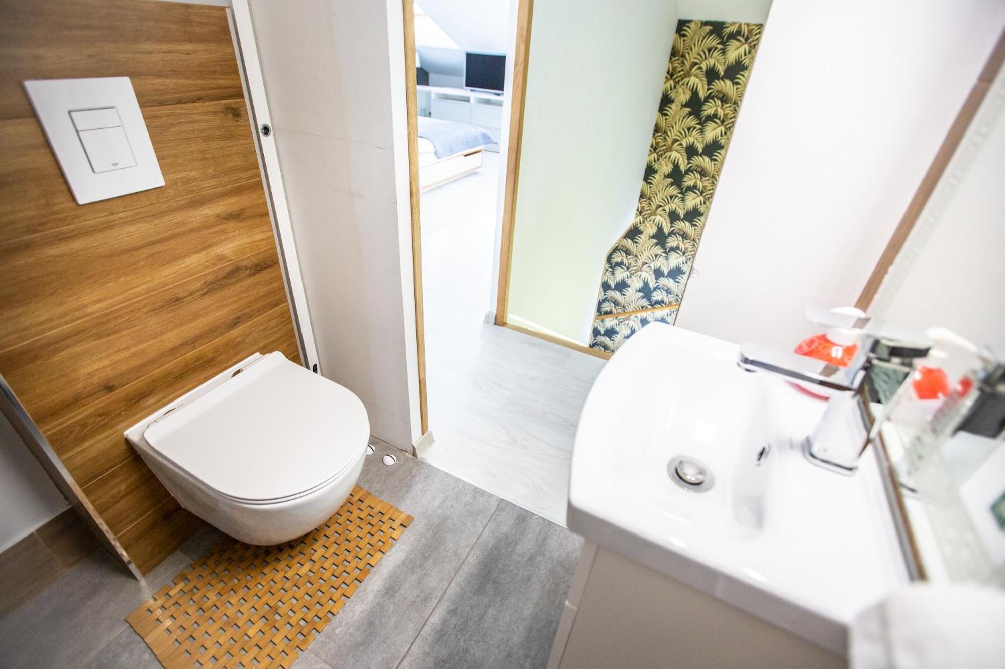 Wlodarska 4A Apartament Premium Красков Екстериор снимка